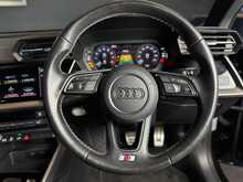 Audi A3 TFSIe S line 