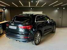 Audi Q3 TFSI CoD S line 