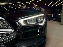 Mercedes-Benz CLA CLA200 AMG Line 