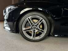 Mercedes-Benz CLA CLA200 AMG Line 