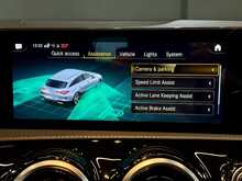 Mercedes-Benz CLA CLA200 AMG Line 