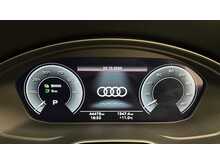 Audi Q5 TFSIe S line 
