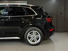 Audi Q5 TFSIe S line 