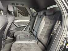 Audi Q5 TFSIe S line 
