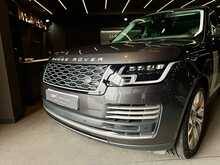 Land Rover Range Rover P400e Autobiography