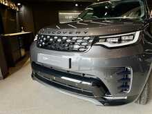 Land Rover Discovery D300 MHEV R-Dynamic HSE