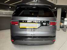 Land Rover Discovery D300 MHEV R-Dynamic HSE