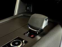 Land Rover Discovery D300 MHEV R-Dynamic HSE