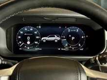 Land Rover Discovery D300 MHEV R-Dynamic HSE