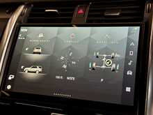 Land Rover Discovery D300 MHEV R-Dynamic HSE