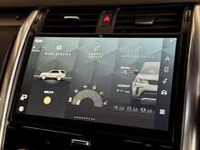 Land Rover Discovery D300 MHEV R-Dynamic HSE