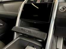 Land Rover Discovery D300 MHEV R-Dynamic HSE