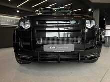 Land Rover Defender 90 D200 MHEV