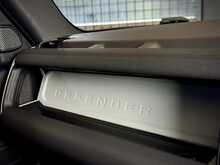 Land Rover Defender 90 D200 MHEV