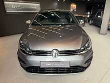 Volkswagen Golf TSI R 