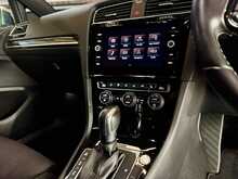 Volkswagen Golf TSI R 