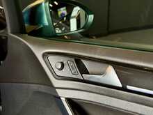 Volkswagen Golf TSI R 