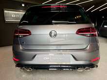 Volkswagen Golf TSI R 