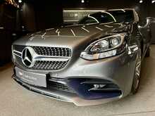 Mercedes-Benz SLC SLC180 AMG Line 