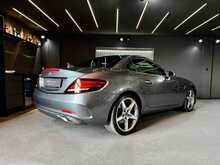 Mercedes-Benz SLC SLC180 AMG Line 