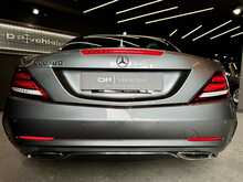 Mercedes-Benz SLC SLC180 AMG Line 