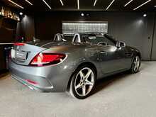 Mercedes-Benz SLC SLC180 AMG Line 