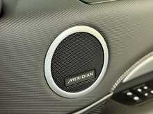 Land Rover Discovery D300 MHEV Dynamic HSE 