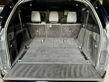 Land Rover Discovery D300 MHEV Dynamic HSE 