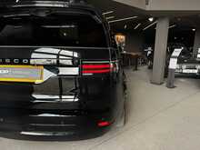 Land Rover Discovery D300 MHEV Dynamic HSE 