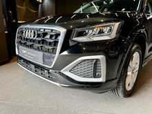 Audi Q2 TFSI Sport 