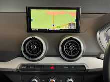 Audi Q2 TFSI Sport 