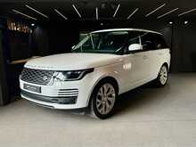 Land Rover Range Rover P400e Vogue SE 