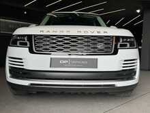 Land Rover Range Rover P400e Vogue SE 