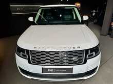 Land Rover Range Rover P400e Vogue SE 
