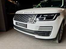 Land Rover Range Rover P400e Vogue SE 