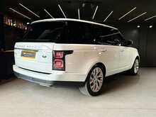 Land Rover Range Rover P400e Vogue SE 