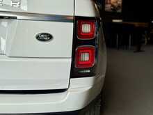 Land Rover Range Rover P400e Vogue SE 