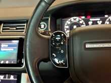 Land Rover Range Rover P400e Vogue SE 