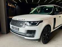 Land Rover Range Rover P400e Vogue SE
