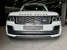 Land Rover Range Rover P400e Vogue SE