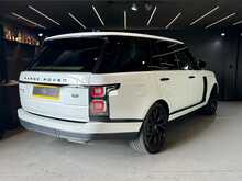 Land Rover Range Rover P400e Vogue SE