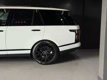 Land Rover Range Rover P400e Vogue SE