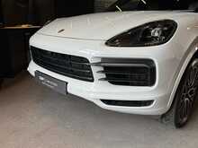 Porsche Cayenne T V6