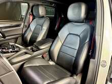 Porsche Cayenne T V6