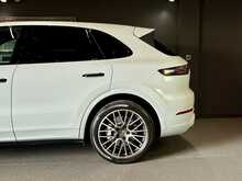 Porsche Cayenne T V6