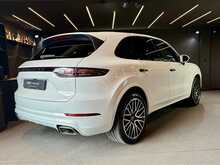Porsche Cayenne T V6