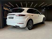 Porsche Cayenne T V6