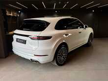 Porsche Cayenne T V6