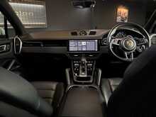 Porsche Cayenne T V6