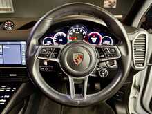 Porsche Cayenne T V6